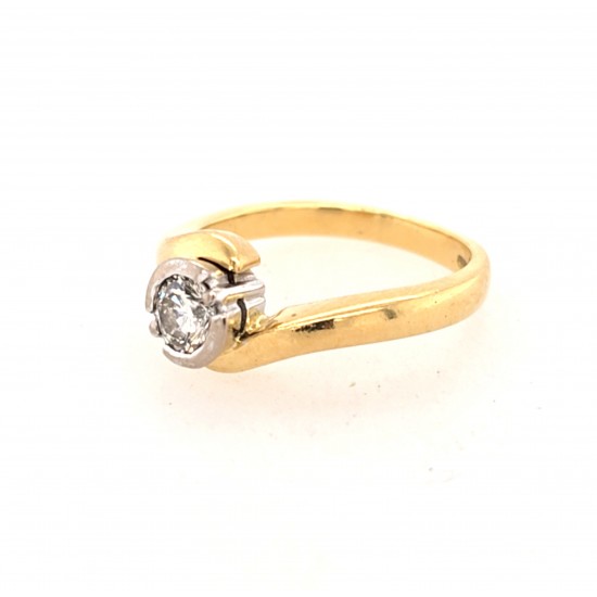 Pre Owned 18ct Diamond Solitaire Ring ZA920